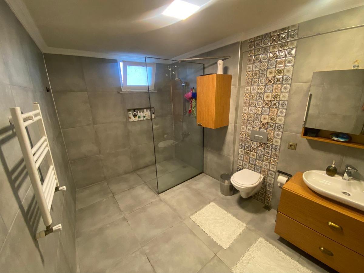 Large Private Villa Arnavutkoy Екстер'єр фото